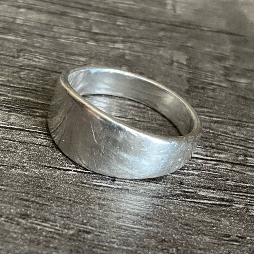 James Avery Silver Band
